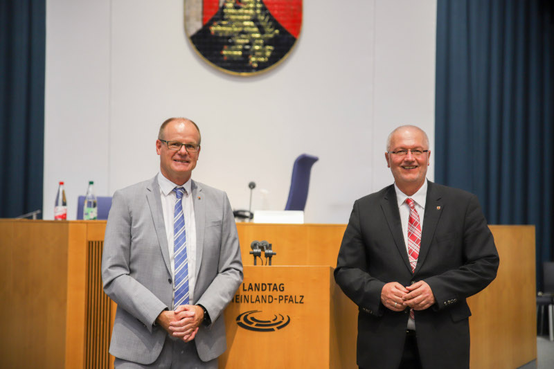 Der Vorsitzende der Rechnungsprüfungskommission Christof Reichert (links) und der stellvertretende Vorsitzende Thomas Wansch (rechts)