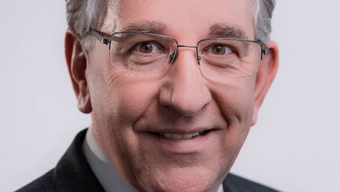 Der Vizepräsident des Landtags Rheinland-Pfalz, Matthias Lammert. Das Foto ist ein vertikal ausgerichtetes Portrait