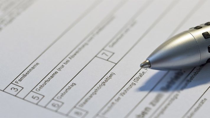 Formular mit Stift