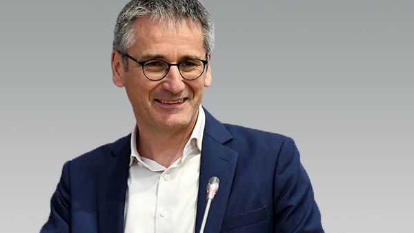 Landtagspräsident Hendrik Hering