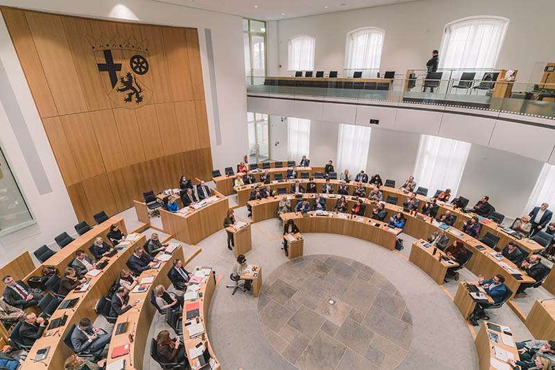 34. und 35. Plenarsitzung
