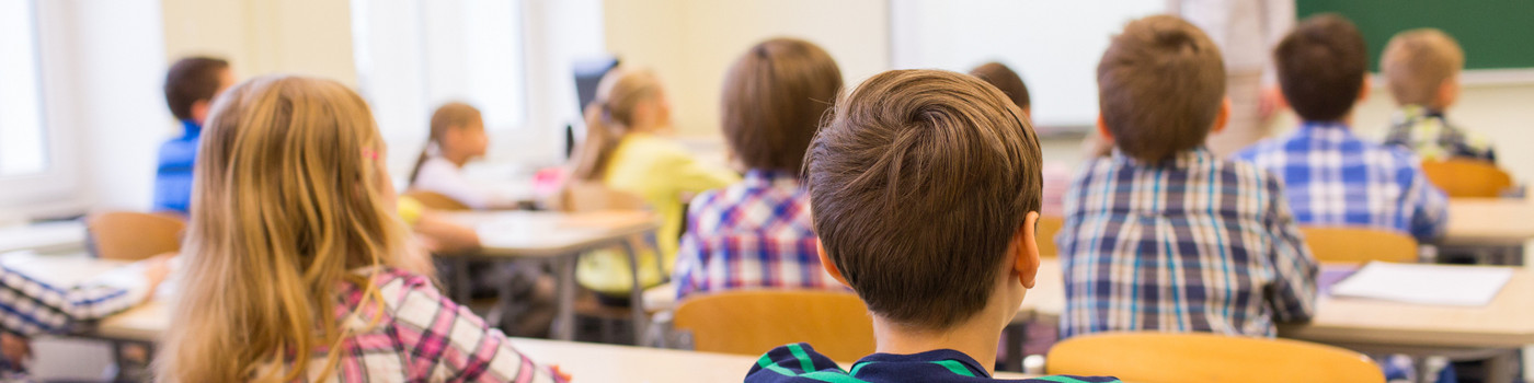 Grundschüler im Unterricht