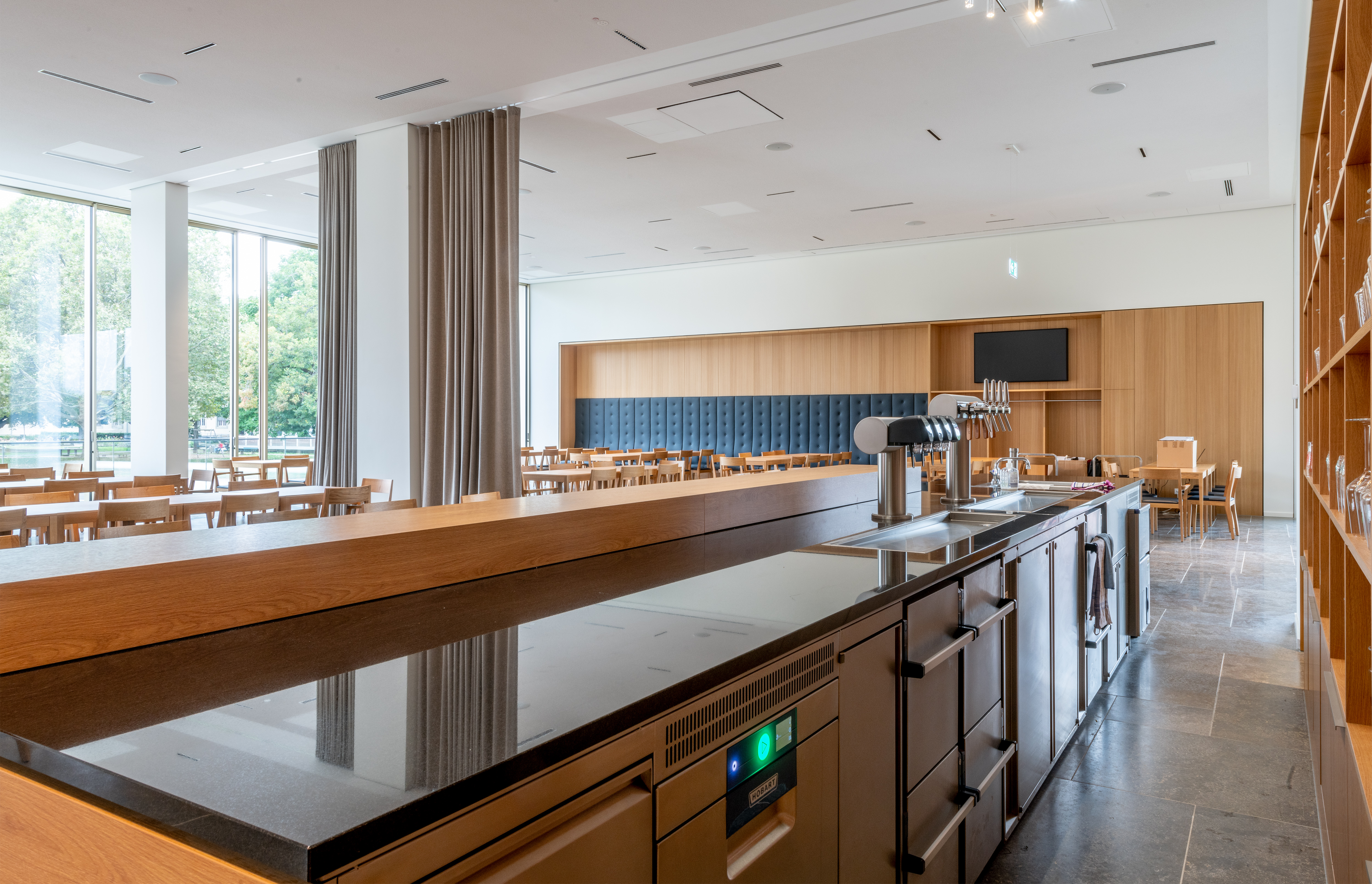 Theke des Landtagsrestaurants